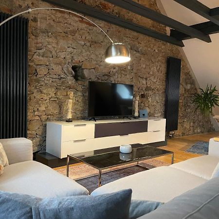 Voh Super Exklusives Loft, Zentral, Smart-Tv, Parkplatz Apartment Vohenstrauss Bagian luar foto