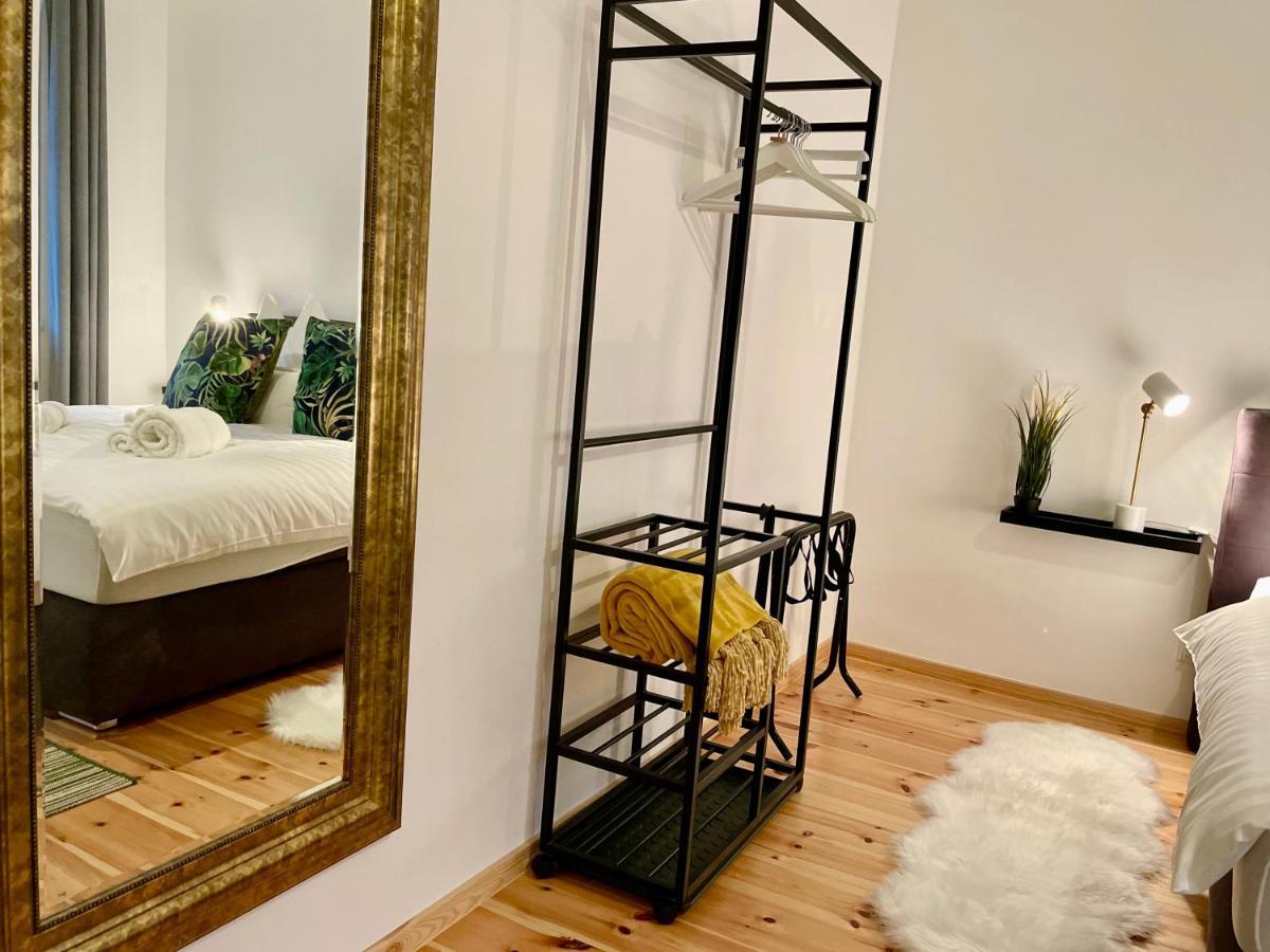 Voh Super Exklusives Loft, Zentral, Smart-Tv, Parkplatz Apartment Vohenstrauss Bagian luar foto